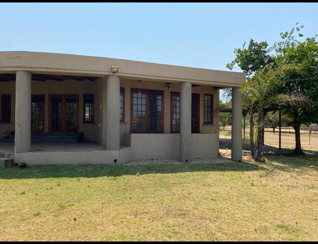 FARM FOR SALE IN KYALAMI AH